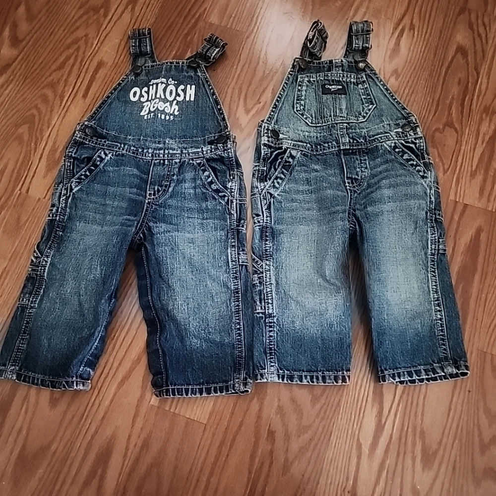 Oshkosh B’Gosh‎ overalls 2 pairs size 9mo Vestbak jean